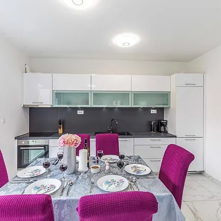 Apartment Apartman Zigo